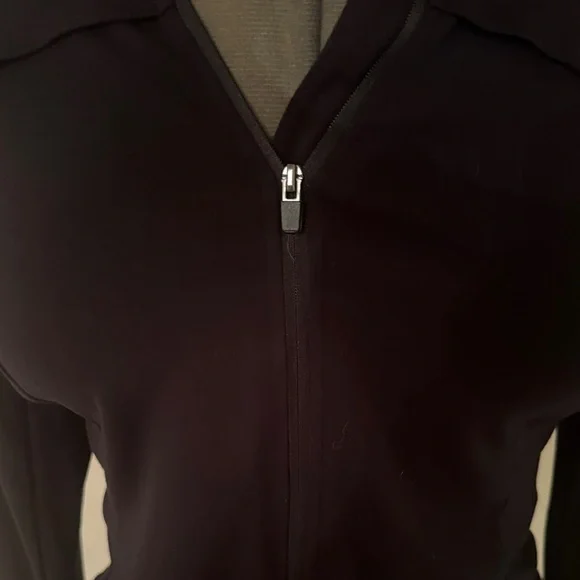 Fabletics black slimming Jacket - Picture 5 of 5